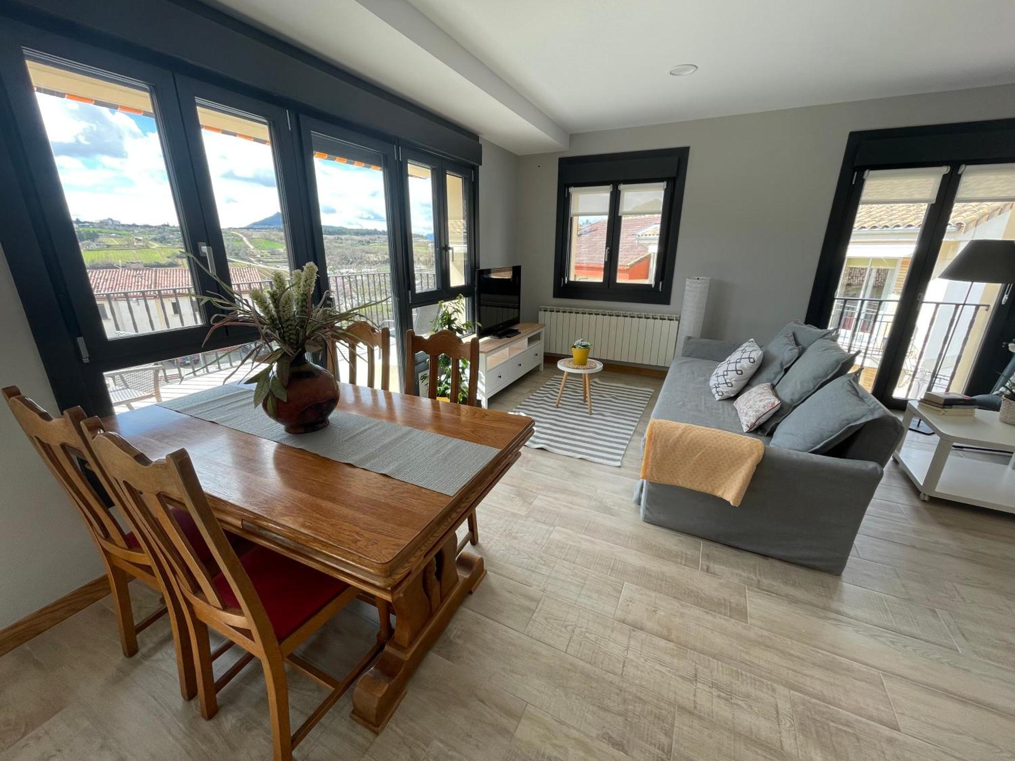 Apartamentos Montejurra Ayegui المظهر الخارجي الصورة